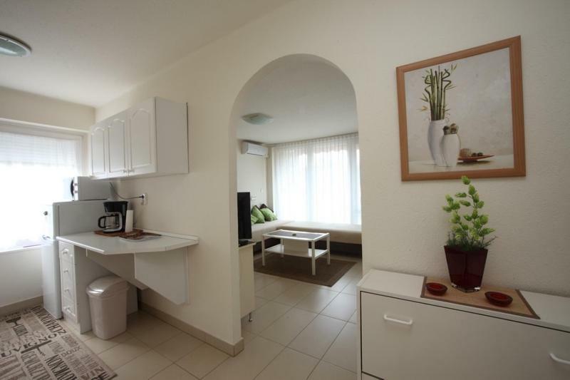 Siesta Apartmanhaz Balatonfuered Bagian luar foto
